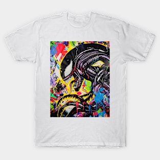 Venomous Alien Being Street Art T-Shirt